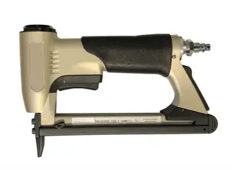 MT7116 Tacking Staple Gun